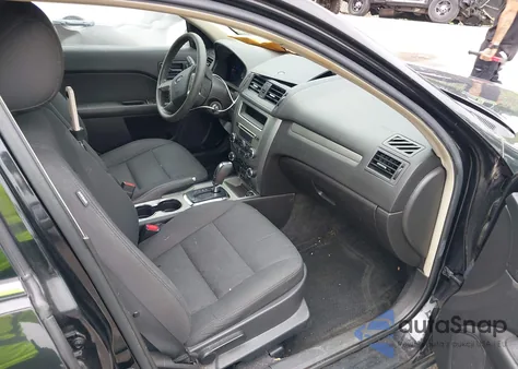 2012 Ford Fusion Se z USA, uszkodzony, nr VIN 3FAHP0HA4CR321254